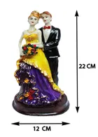 Polyresin Loving Couple Showpiece 