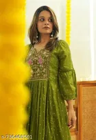 Embellished Acrylic Kurta Set for Women 