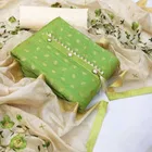 वीमेन अन्स्टिचड ड्रेस मटेरियल सूट 