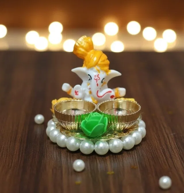 Metal Decorative Ganpati Haldi Kumkum Stand with 2 Roli Chawal Holder, Multicolor