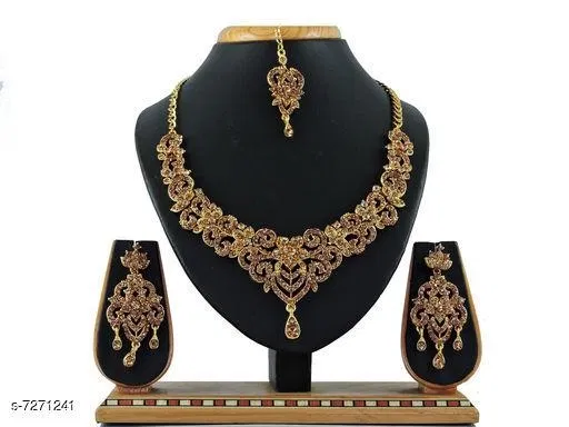 Chic Jewellery Set for Women (Gold, Free Size)