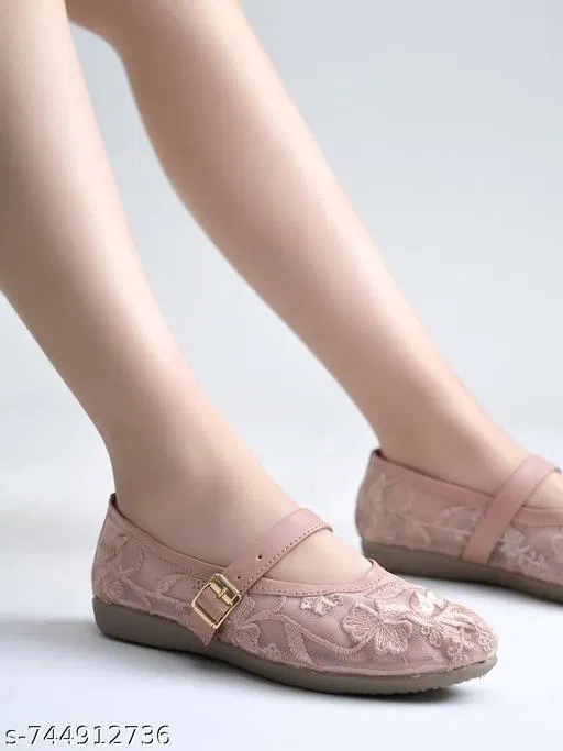 Shoetopia Pink Ballerinas (Size 4.0)