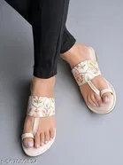 Shoetopia Girls Embellished Flat Sandals Cream Size 3.0