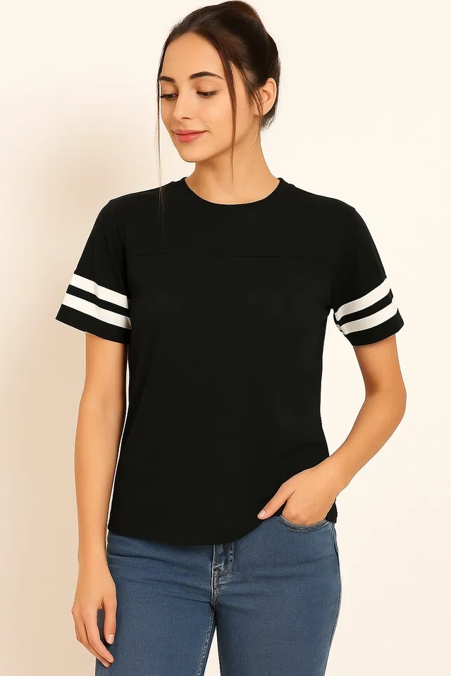 Round Neck Solid T-Shirt for Women (Black, L)