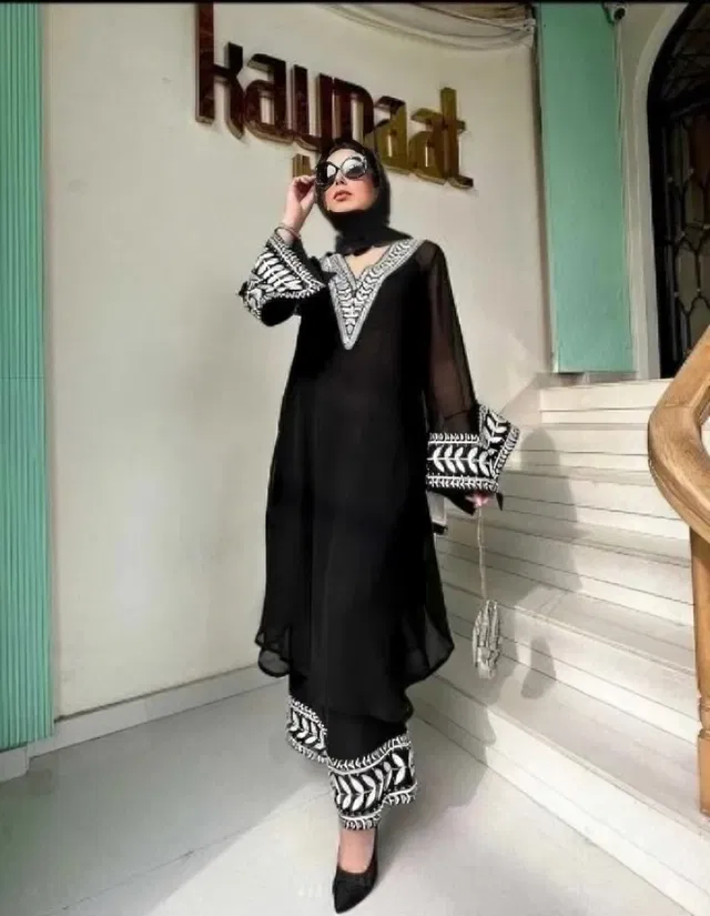 Chiffon Solid Kurta Set forwomen (Black, XL)