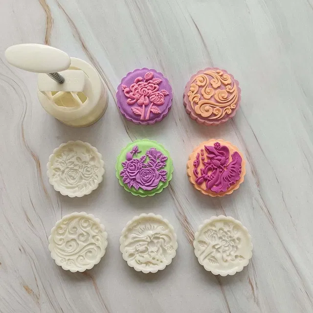 Moon Cake Mold Press with 5 Stamps, Multicolour, Set of 1