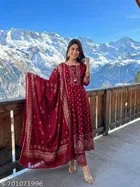 Applique Acrylic Anarkali Kurta Set for Women 