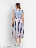 Pretty Sleeveless Georgette Kurti for Women 