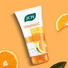 जॉय विटामिन C ग्लो रिवाइविंग जेल फेस वॉश 150 ml
