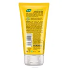 जॉय स्किन फ्रूट्स स्पॉट्स टैन क्लियर फेस वॉश 150 ml