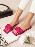 Shoetopia Girls Flat Sandals Size 5.0 Pink