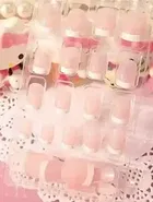 Pallavi Trading Artificial Nails With Glue