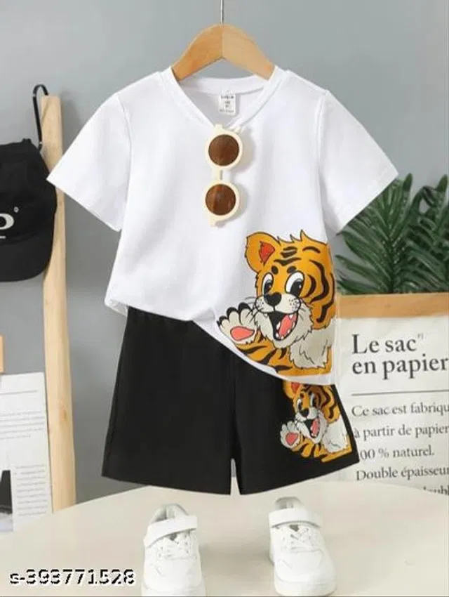 Hosiery Cotton Clothing Set for Boys (White & Black, 2-3 Years)