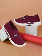 Sports Shoes for Women 