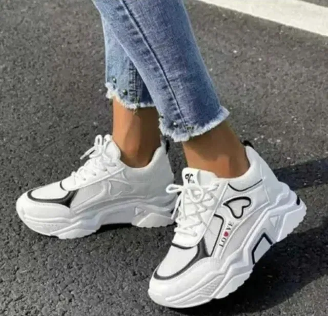 Sneakers for Women (White & Black, 4)