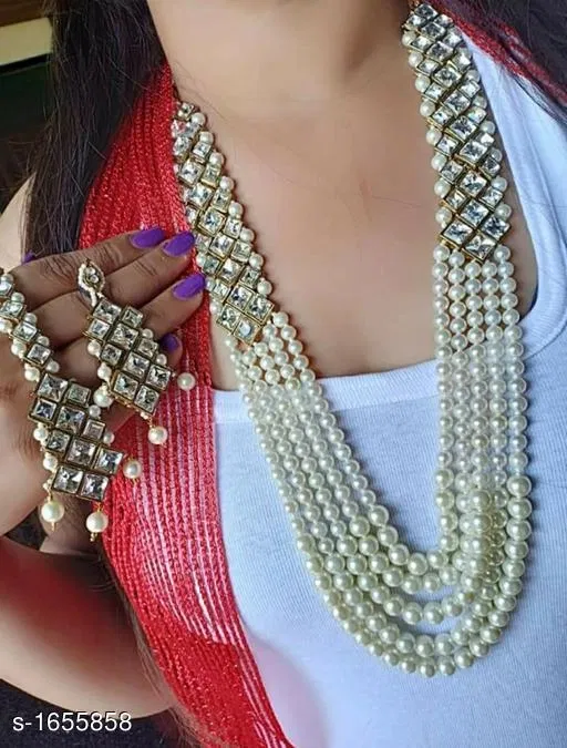 Fancy Alloy And Metal Beads Jewellery Set