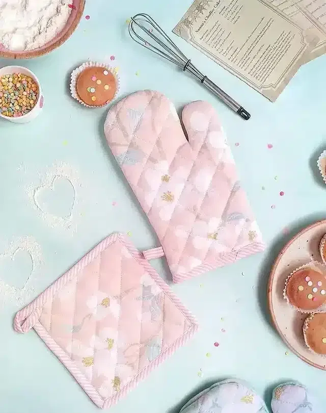 Pallavi Trading Home Oven Mitt And Pot Holder Set Heat Resistant Kitchen Gloves Soft Cotton Lining Potholders Modern Style Durab