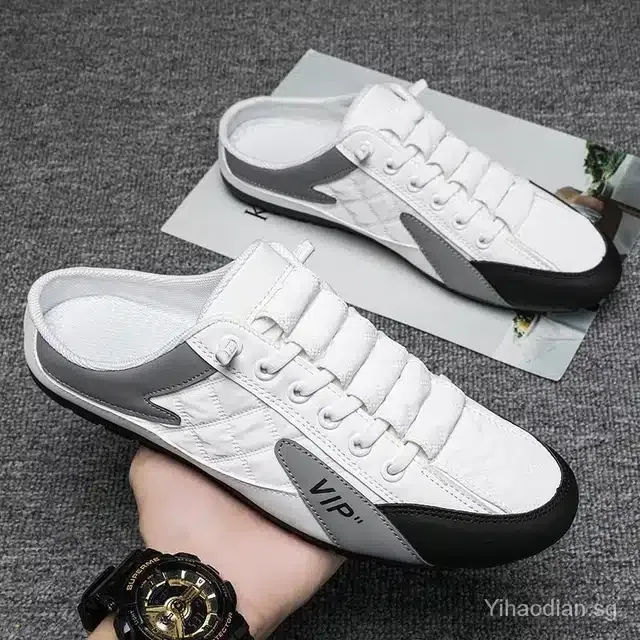 Trendy Sports Shoes For Men (White, 8)
