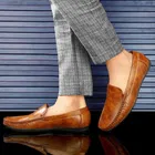 Buxton Men's Loafer 