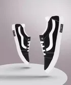 Canvas Sports Shoes for Men 