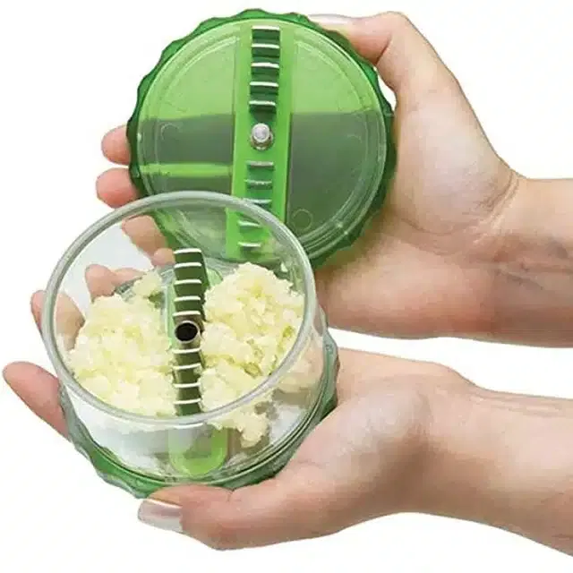 Stainless Steel Blades Garlic Chopper (Multicolor)