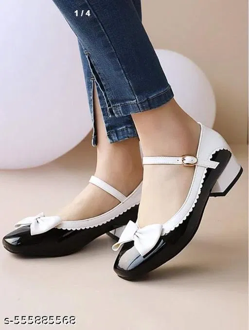 Shoetopia Girls Ballerinas - Black Size 10-11 Years