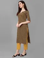 Women Cotton Blend Striped Kurta 