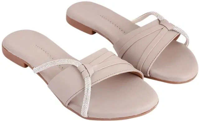 Acknew Women Flat (Grey, 7)