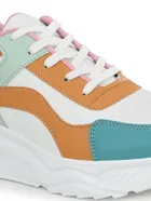 Sports Shoes for Women 