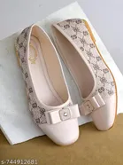 Shoetopia Cream Ballerinas 