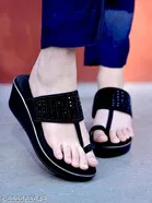 Shoetopia Girls Embellished Sandals - Black Size 4.0