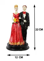 Polyresin Loving Couple Showpiece 