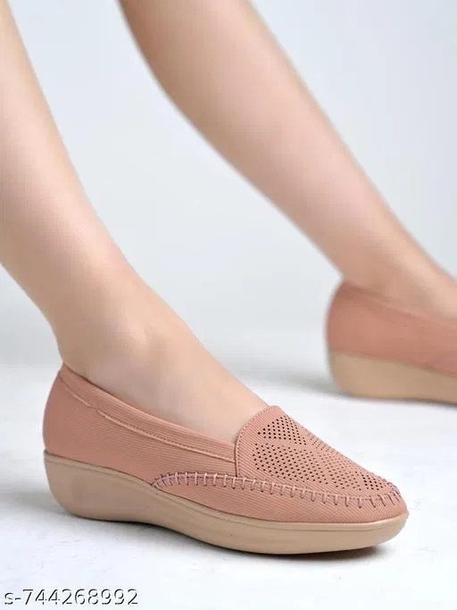 Shoetopia Girls Casual Shoes Peach (5.0)