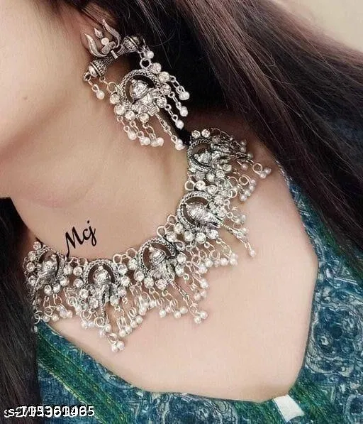 Lord Ganesha Jewellery Set