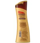 मीरा शिकाकाई & बादाम हेयरफॉल केयर शैम्पू 180 ml