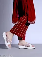 Shoetopia Solid Heel Sandals 