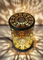 Metal Decorative Electric Moroccan-Style Oil Burner with Oil 