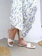 Shoetopia Embellished White Flat Sandals Size IND-5