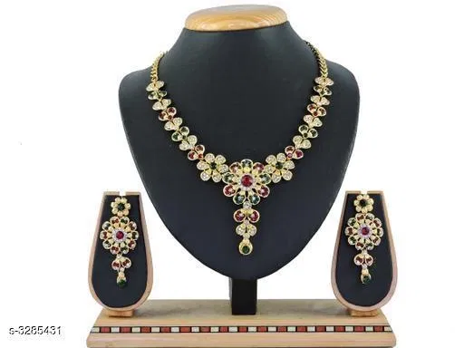 Attractive Jewellery Set for Women (Maroon, Free Size)