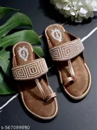 Shoetopia Girls Flat Sandals Size 8.0 Brown Embellished