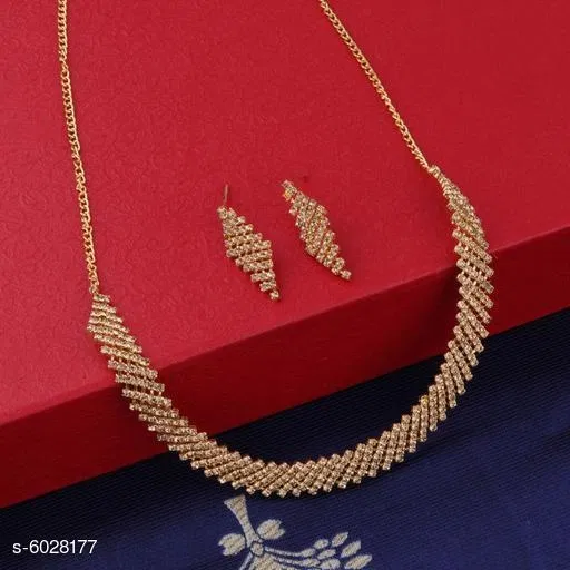 Choker Set for Women (Cream, Free Size)
