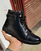 Boots for Men (Black, 6)