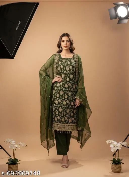 Bandhani Printed Jaipuri Kurti for Women (Green, Un Stitched)