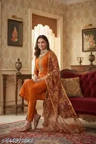 Embellished Cotton Kurta Set for Women 