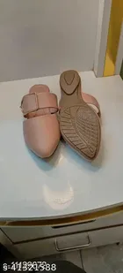 Flats for Women 