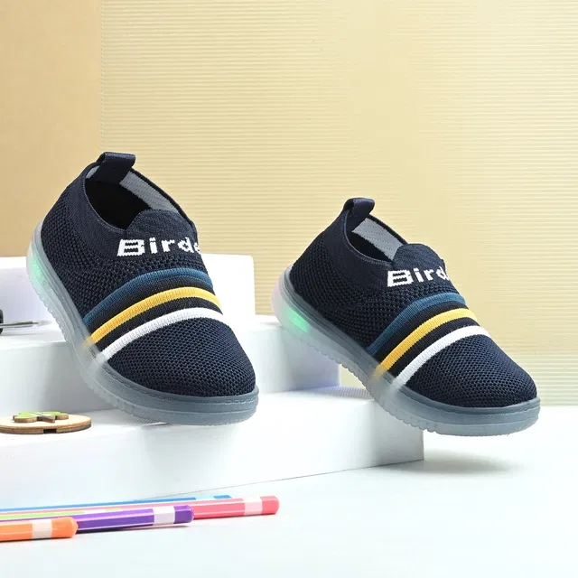 Casual Shoes for Boys, Navy Blue (6C)
