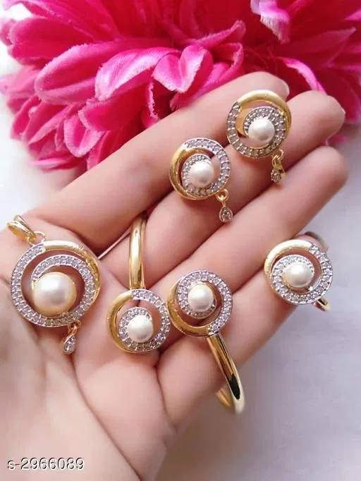 Brass Jewellery Set for Women (White, Free Size)