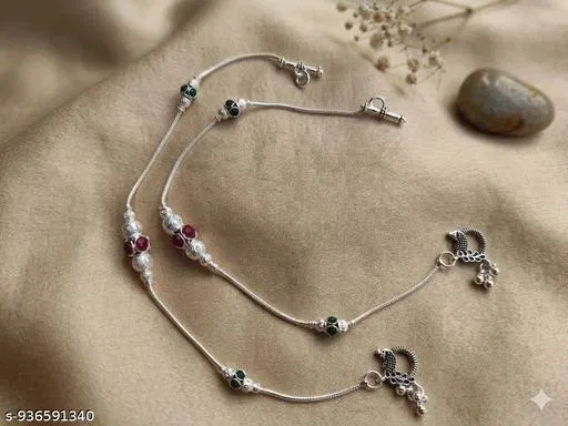 Elegant Anklets for Women (Silver, Free Size)