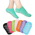 Moisturizing Gel Socks (Assorted, Set of 1)