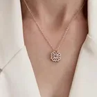 Simple Light Luxury Stainless Steel Jewellery Magnetic Two-Wear Clavicle Chain Diamond Love Four-Leaf Clover Necklace Woman Love Hearts Pendant Necklace Gold Plated S four-leaf clover necklace.